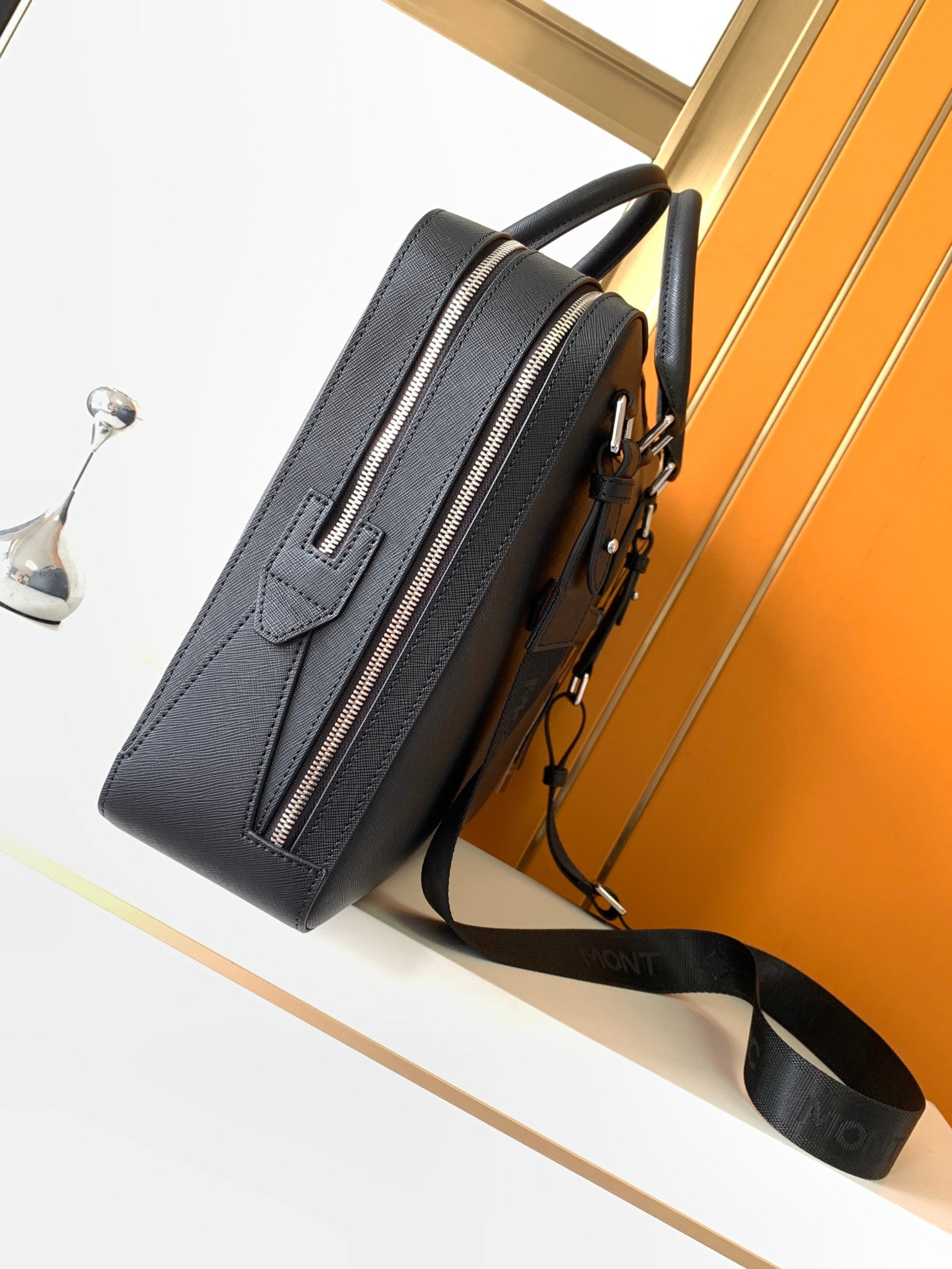 Luksusowe męskie torby z uchwy – Luxury Bags Trending recenzja i cena