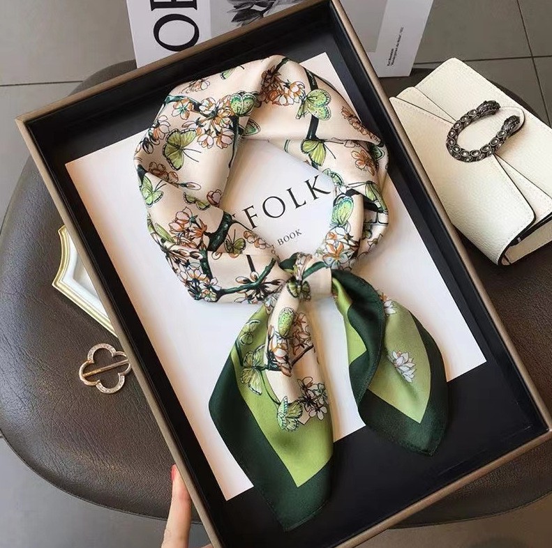 Luksusowy modny nadruk 70 * 70 – Luxury Bags Trending recenzja i cena
